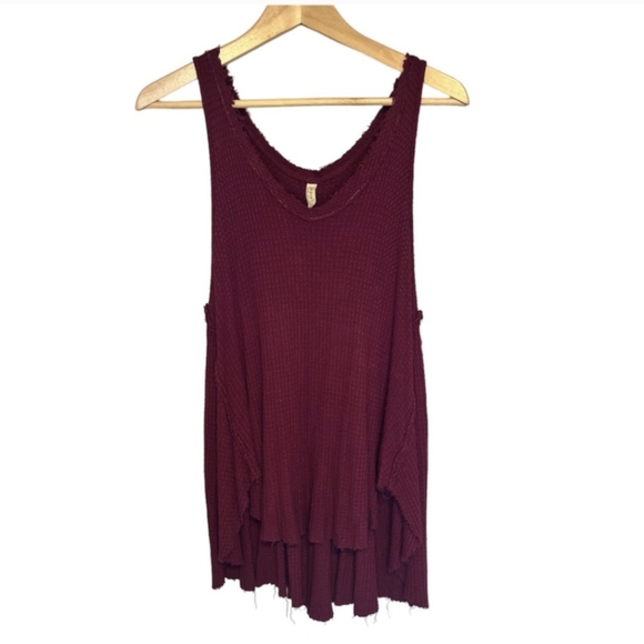 Free People Burgundy High Low Waffle Knit Slouchy Tank Top Woman's Small - Picture 1 of 3